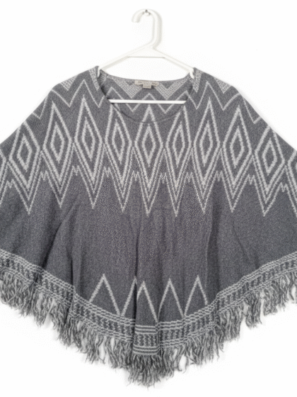 Ethnic Diamond Pattern Fringe Poncho