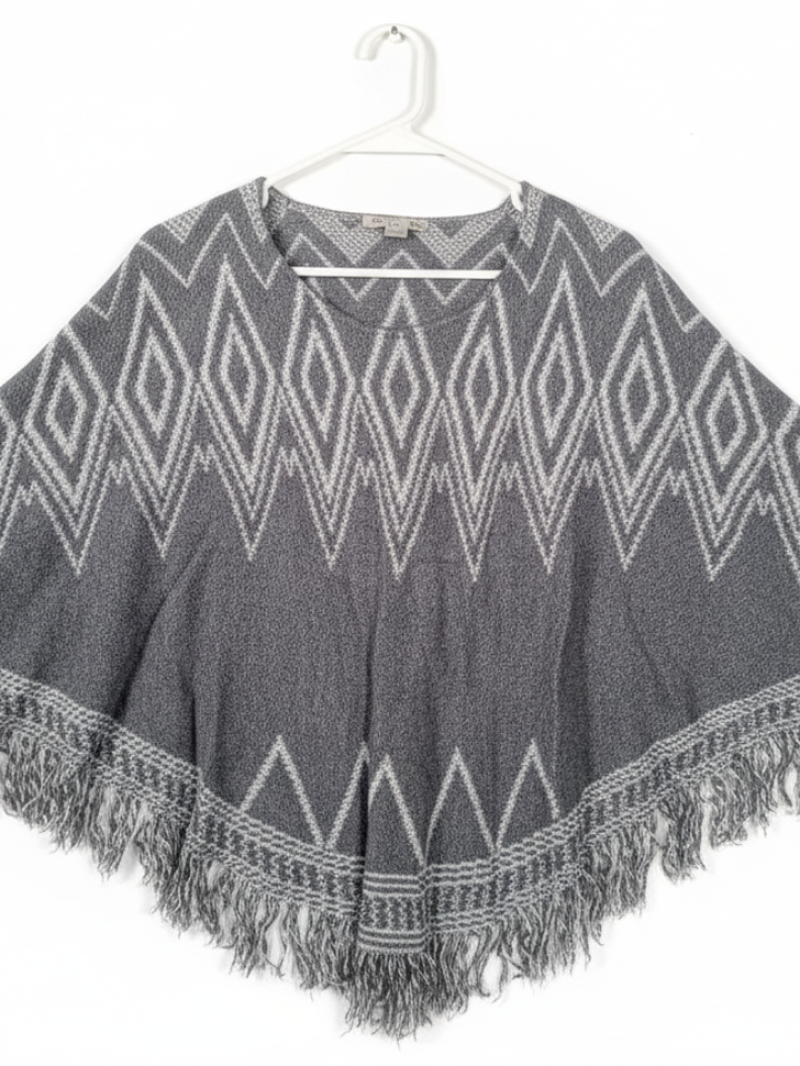 Ethnic Diamond Pattern Fringe Poncho